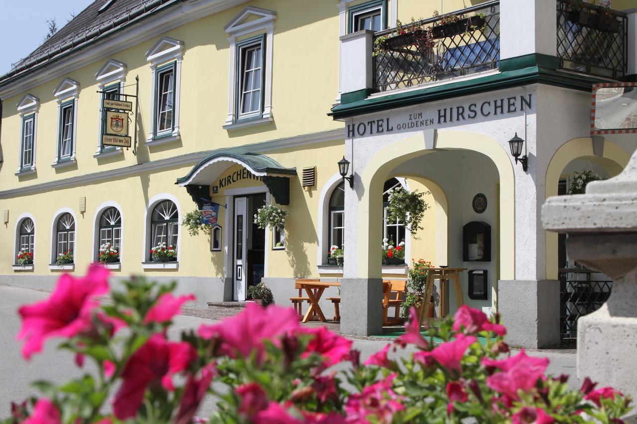Hotel Zum Goldenen Hirschen ゲストリング・アン・デア・イップス エクステリア 写真